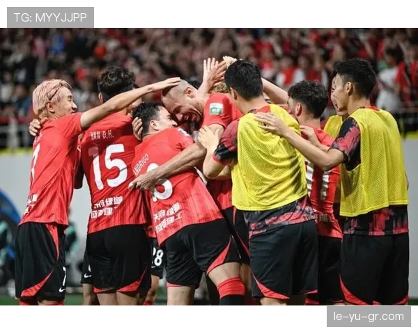 中超小组赛激战正酣，各队全力冲刺季后赛席位