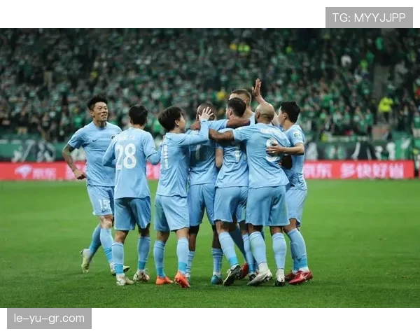 中超联赛最新动态：强队对决显实力，青春风暴席卷赛场