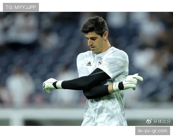 库尔图瓦1亿欧元天价转会引爆足坛，树立门将新标杆