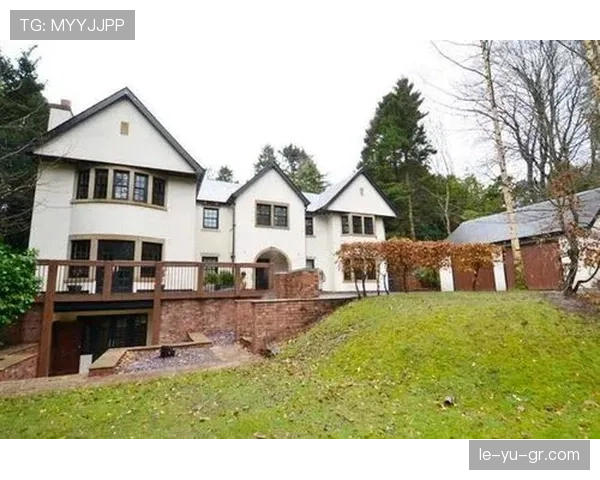 埃琳·安德森冰场外的豪宅比普通人一辈子工资都夸张，这日常真能活？